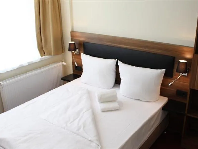 B&B Hotel Berlin-Adlershof