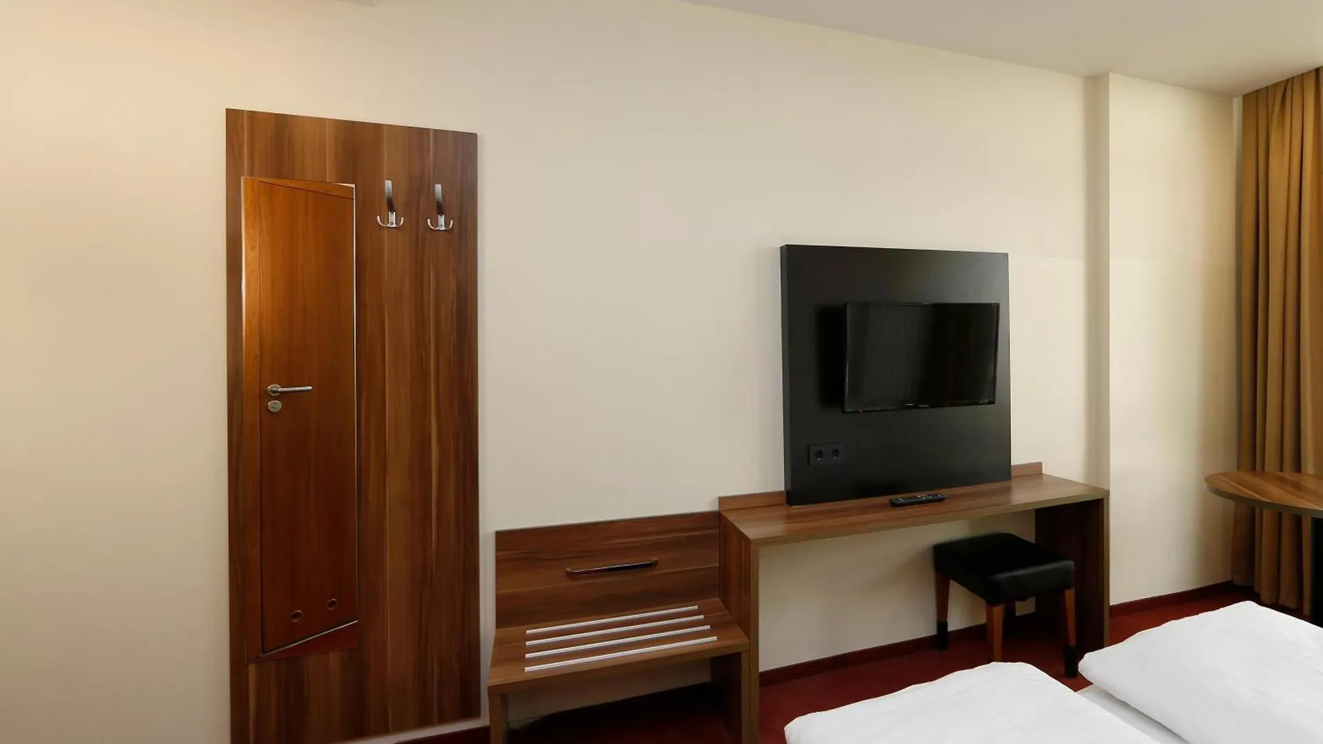 IBB Hotel Berlin-Airport Deutschland