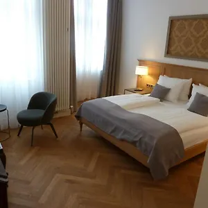 3* Hotel Lindenufer