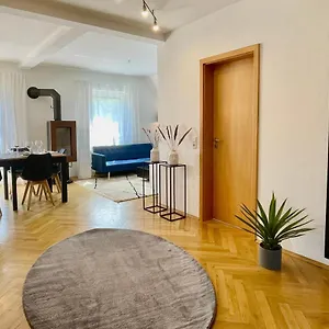 Design Maisonette I Kamin I 10 Personen I Netflix Apartment