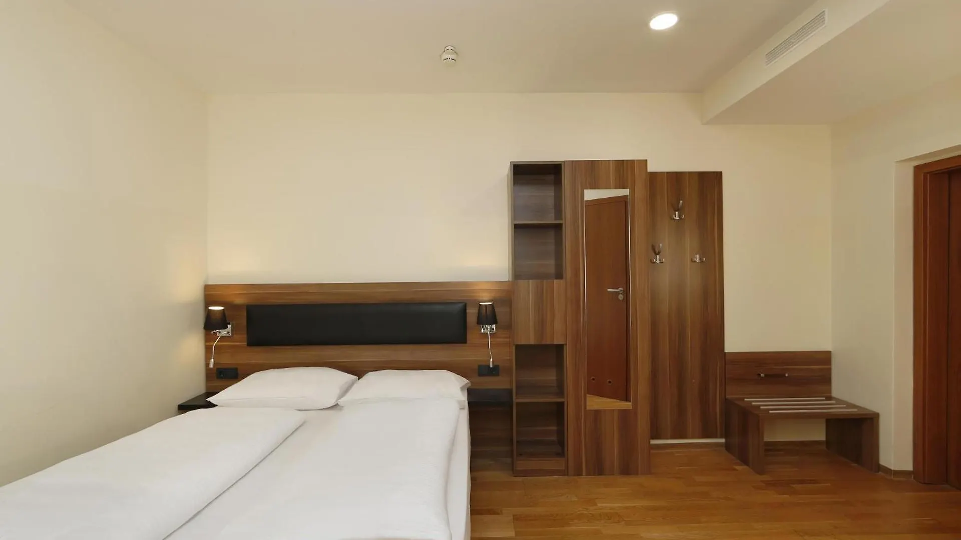 B&B Hotel Berlin-Adlershof  Berlin